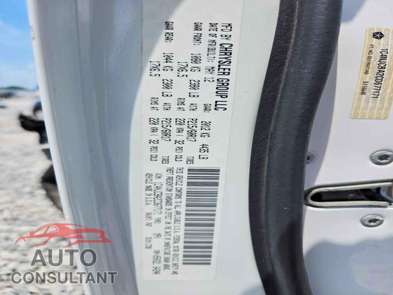 JEEP COMPASS 2012 - 1C4NJCBA2CD677171
