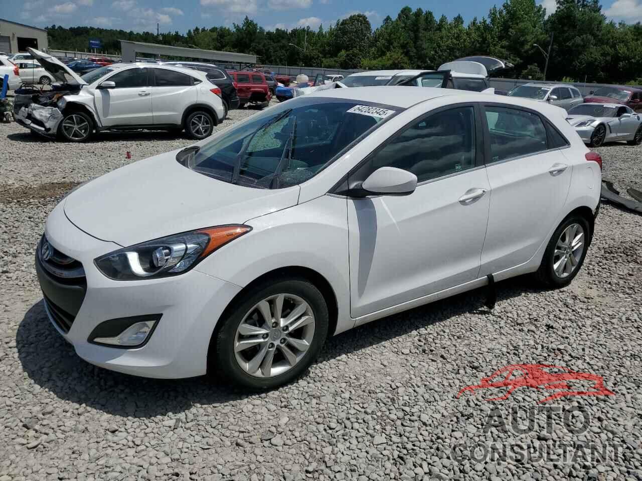 HYUNDAI ELANTRA 2013 - KMHD35LE8DU060602