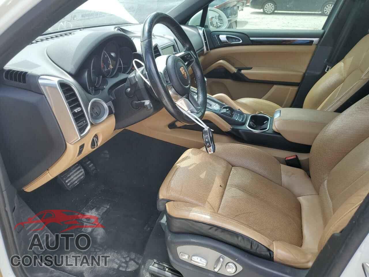 PORSCHE CAYENNE 2016 - WP1AA2A26GLA05286