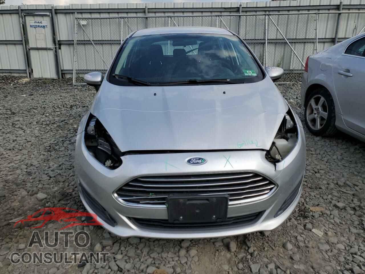 FORD FIESTA 2017 - 3FADP4EJ1HM118580