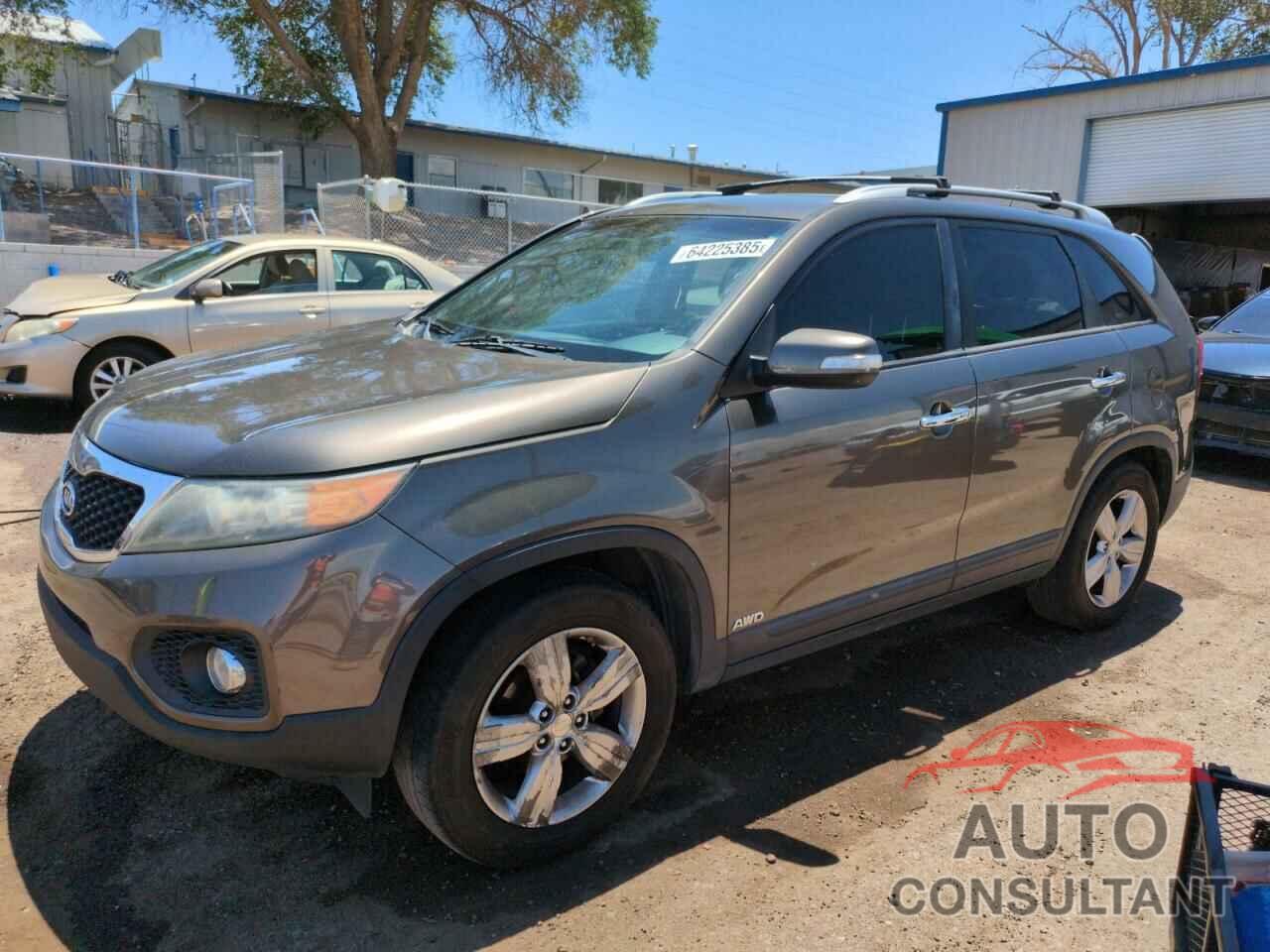 KIA SORENTO 2013 - 5XYKUDA20DG375083