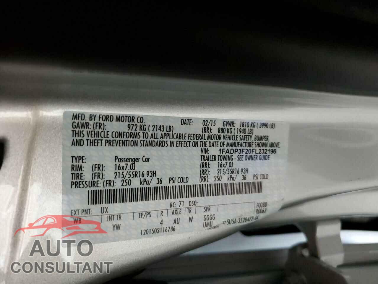 FORD FOCUS 2015 - 1FADP3F20FL232196