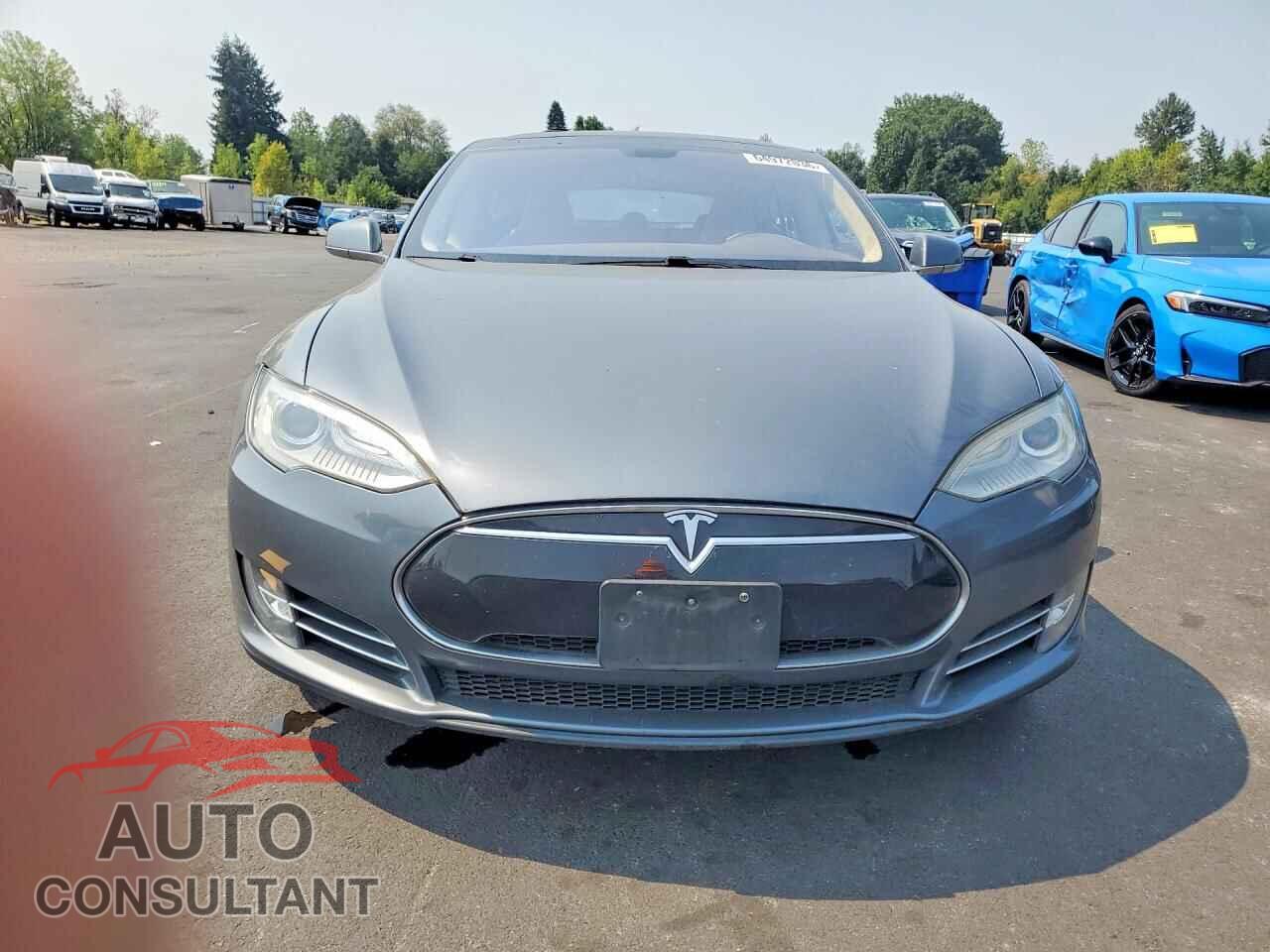 TESLA MODEL S 2013 - 5YJSA1CN6DFP18324