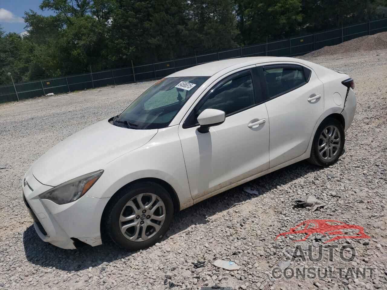 TOYOTA SCION 2016 - 3MYDLBZV3GY130715