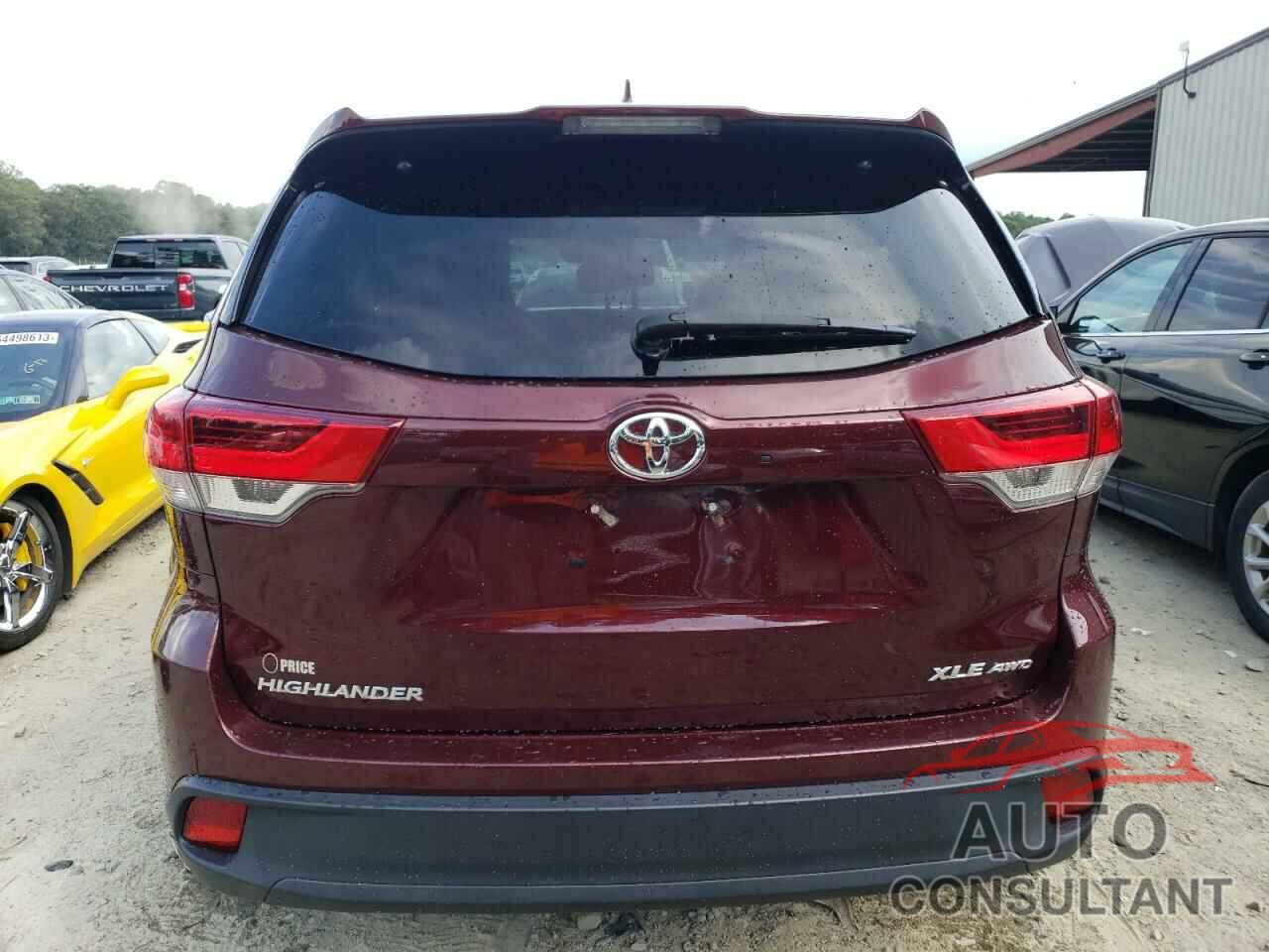 TOYOTA HIGHLANDER 2018 - 5TDJZRFH7JS489832