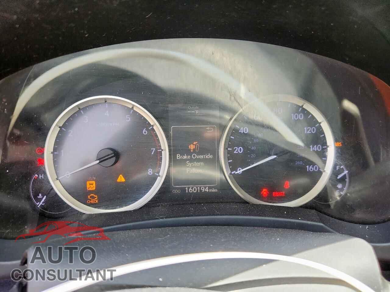 LEXUS IS 2016 - JTHBA1D25G5018996