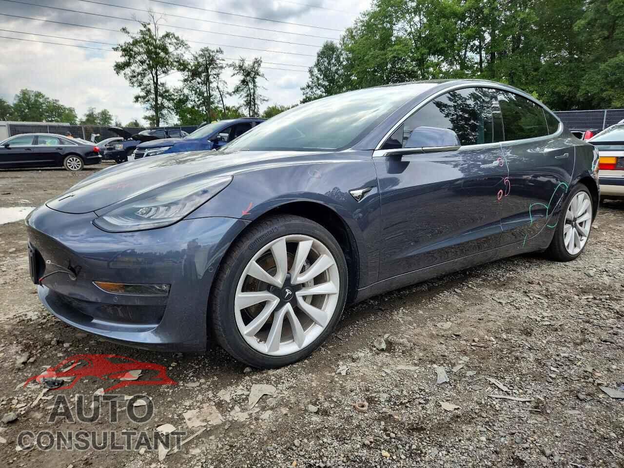 TESLA MODEL 3 2018 - 5YJ3E1EA6JF004479