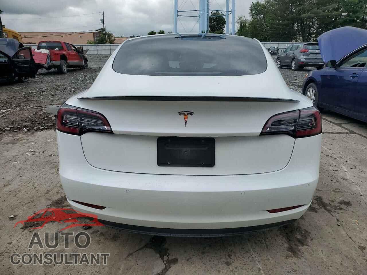 TESLA MODEL 3 2022 - 5YJ3E1EA2NF342869