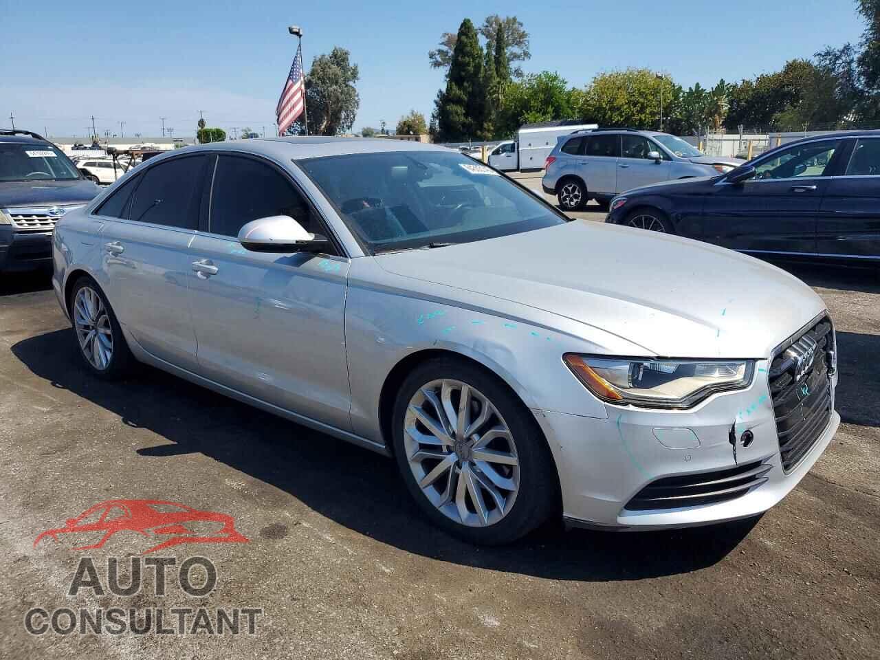 AUDI A6 2012 - WAUDFAFC8CN114601