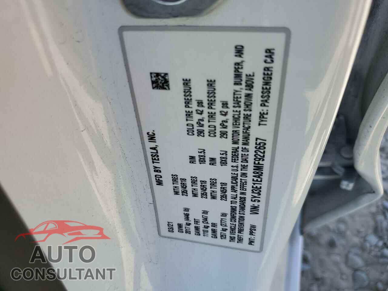 TESLA MODEL 3 2021 - 5YJ3E1EA8MF922657