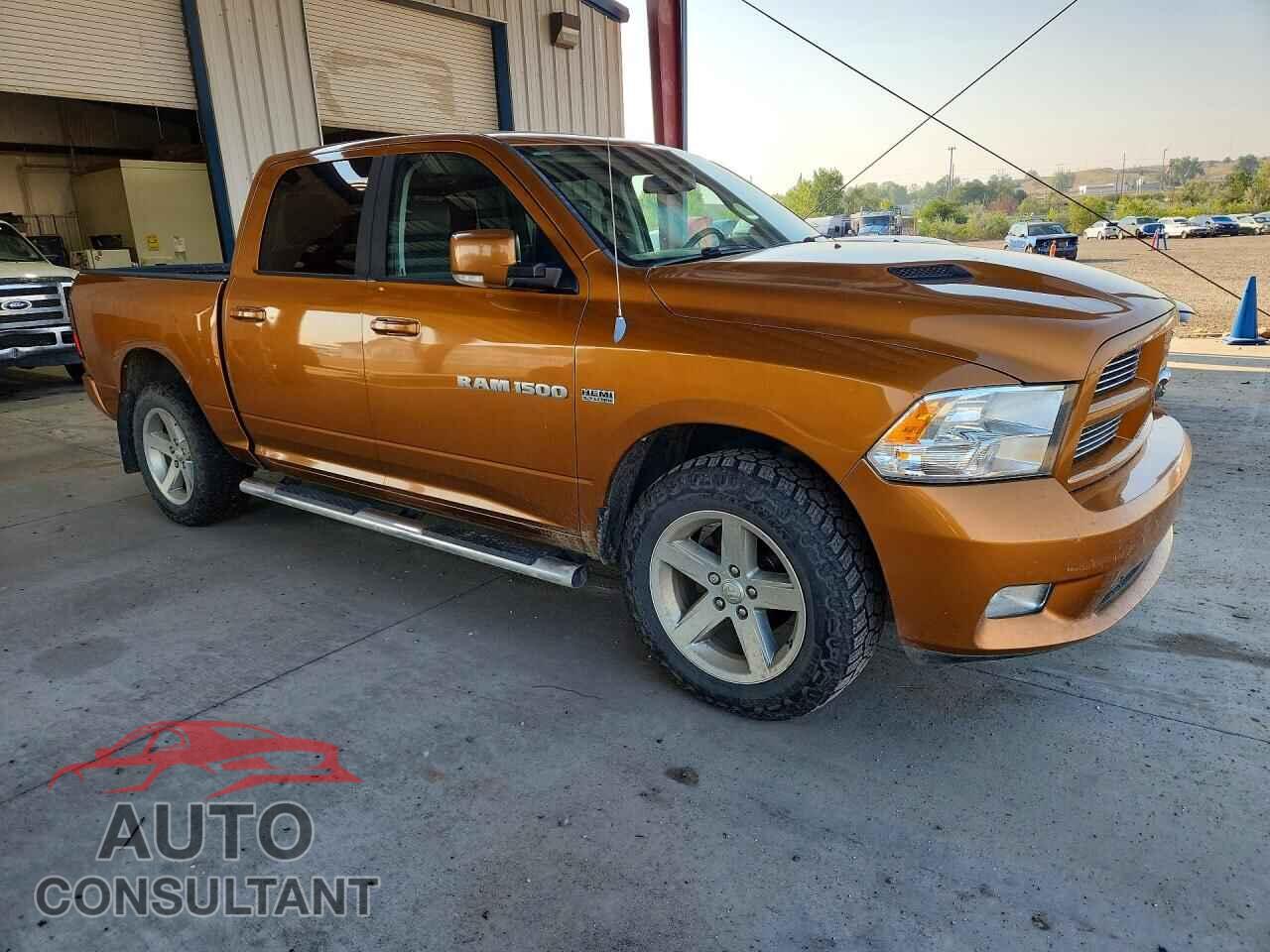 DODGE RAM 1500 2012 - 1C6RD7MT9CS305909