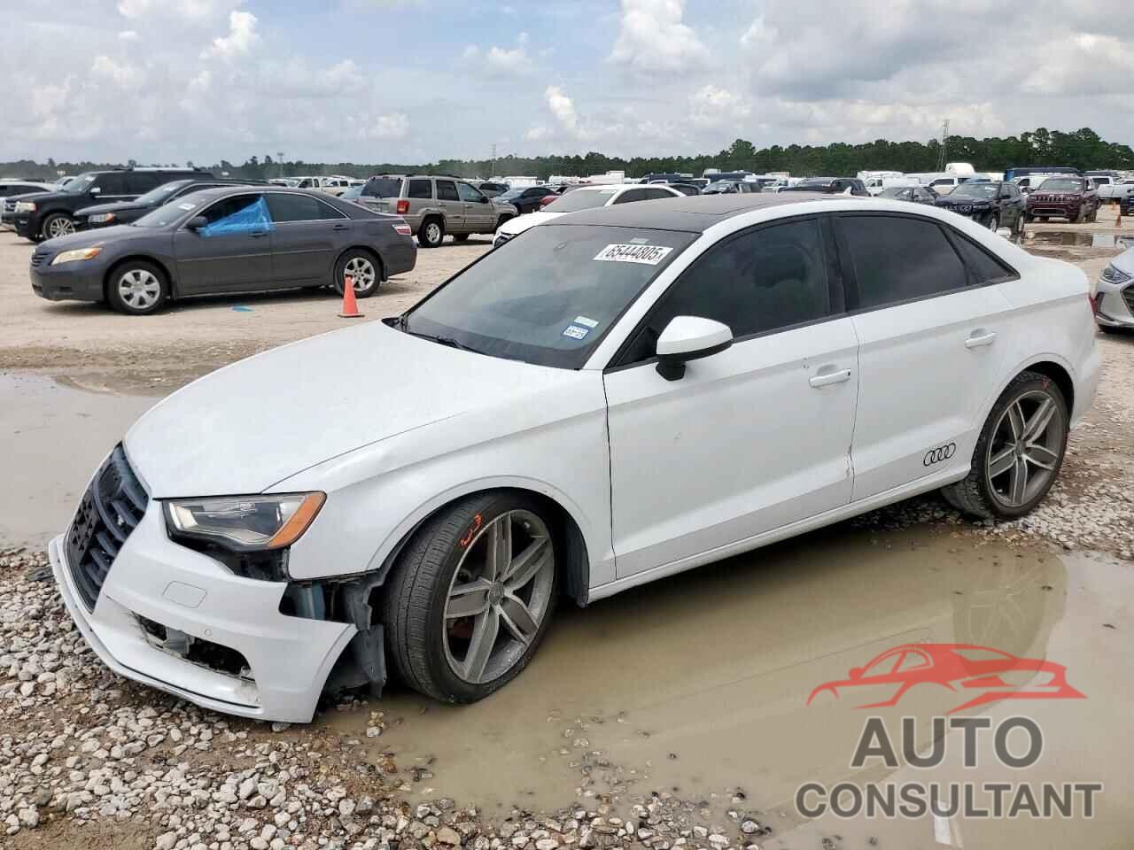 AUDI A3 2016 - WAUA7GFF8G1118285