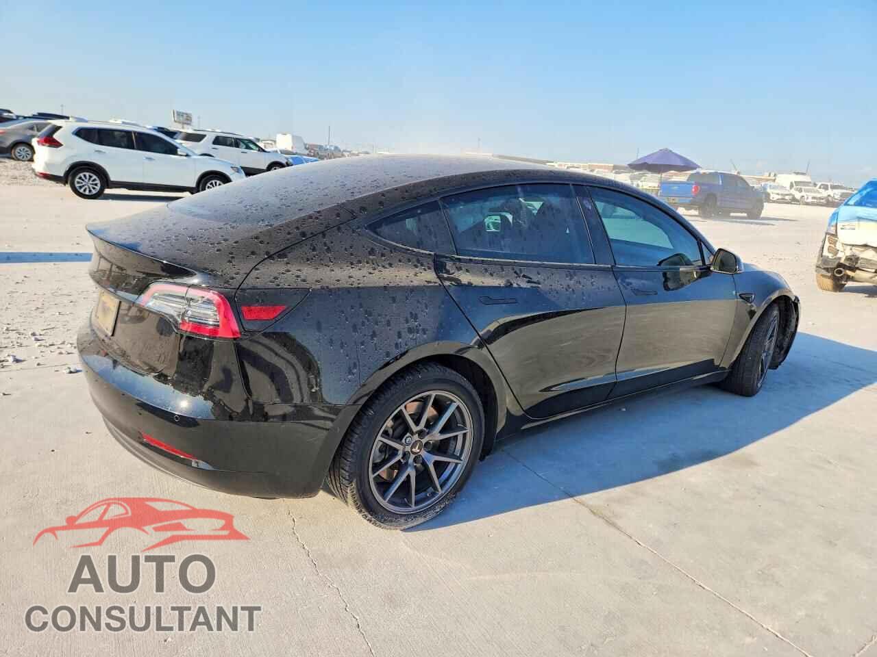 TESLA MODEL 3 2021 - 5YJ3E1EB0MF862771