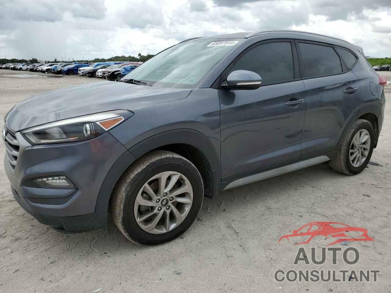 HYUNDAI TUCSON 2018 - KM8J33A41JU681256