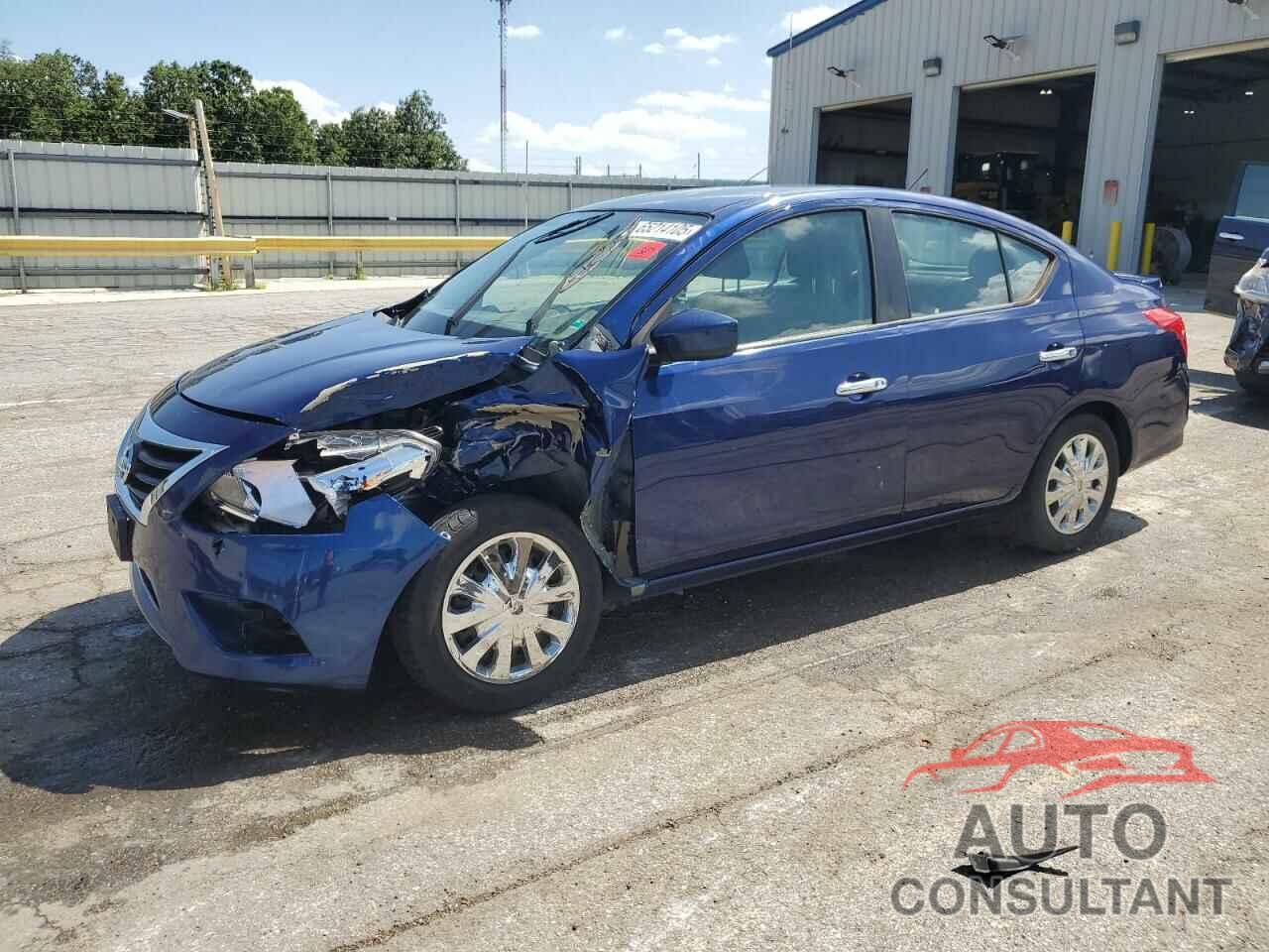 NISSAN VERSA 2018 - 3N1CN7AP0JL880031