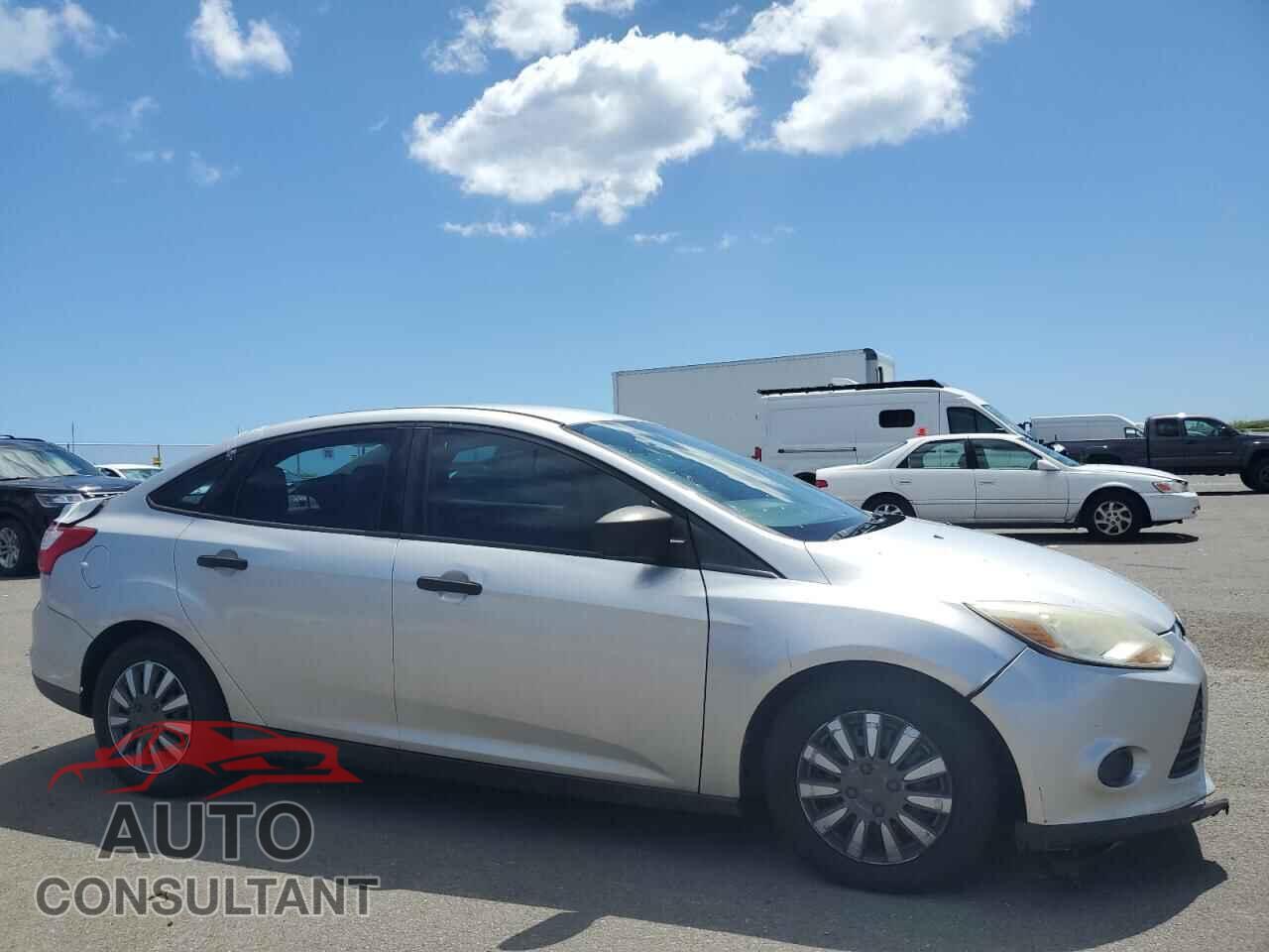 FORD FOCUS 2012 - 1FAHP3E21CL302478