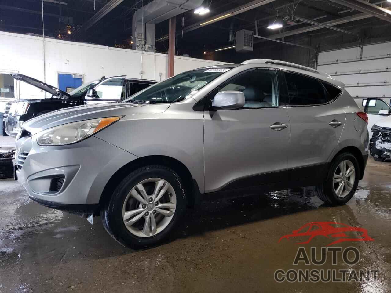 HYUNDAI TUCSON 2011 - KM8JUCAC6BU135641
