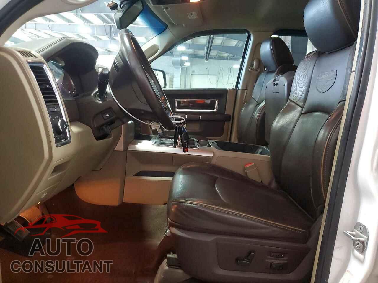 DODGE RAM 1500 2012 - 1C6RD7PT9CS257615