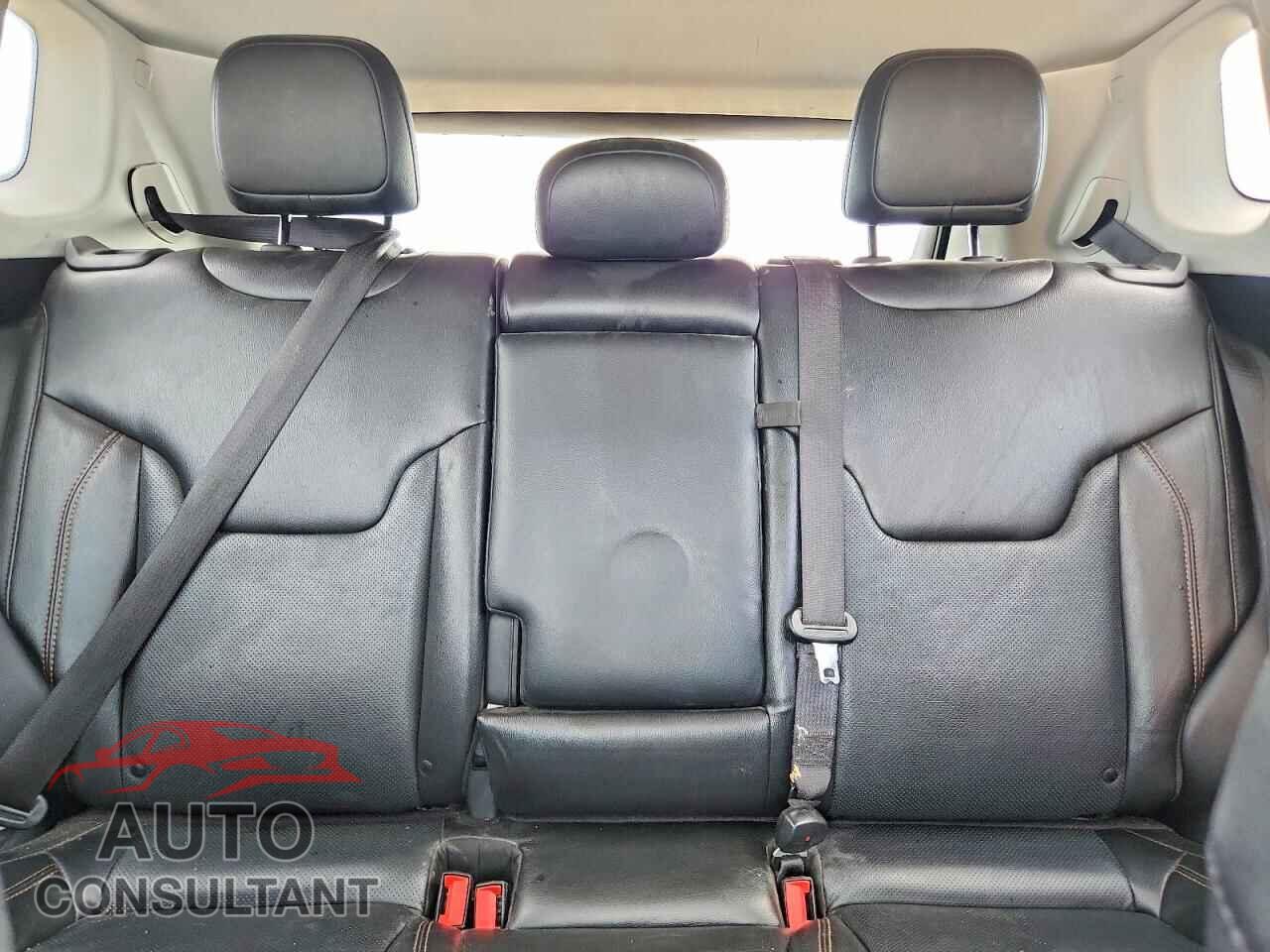 JEEP COMPASS 2020 - 3C4NJCCB7LT231177