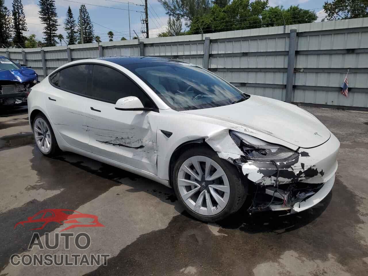 TESLA MODEL 3 2023 - 5YJ3E1EA3PF564257