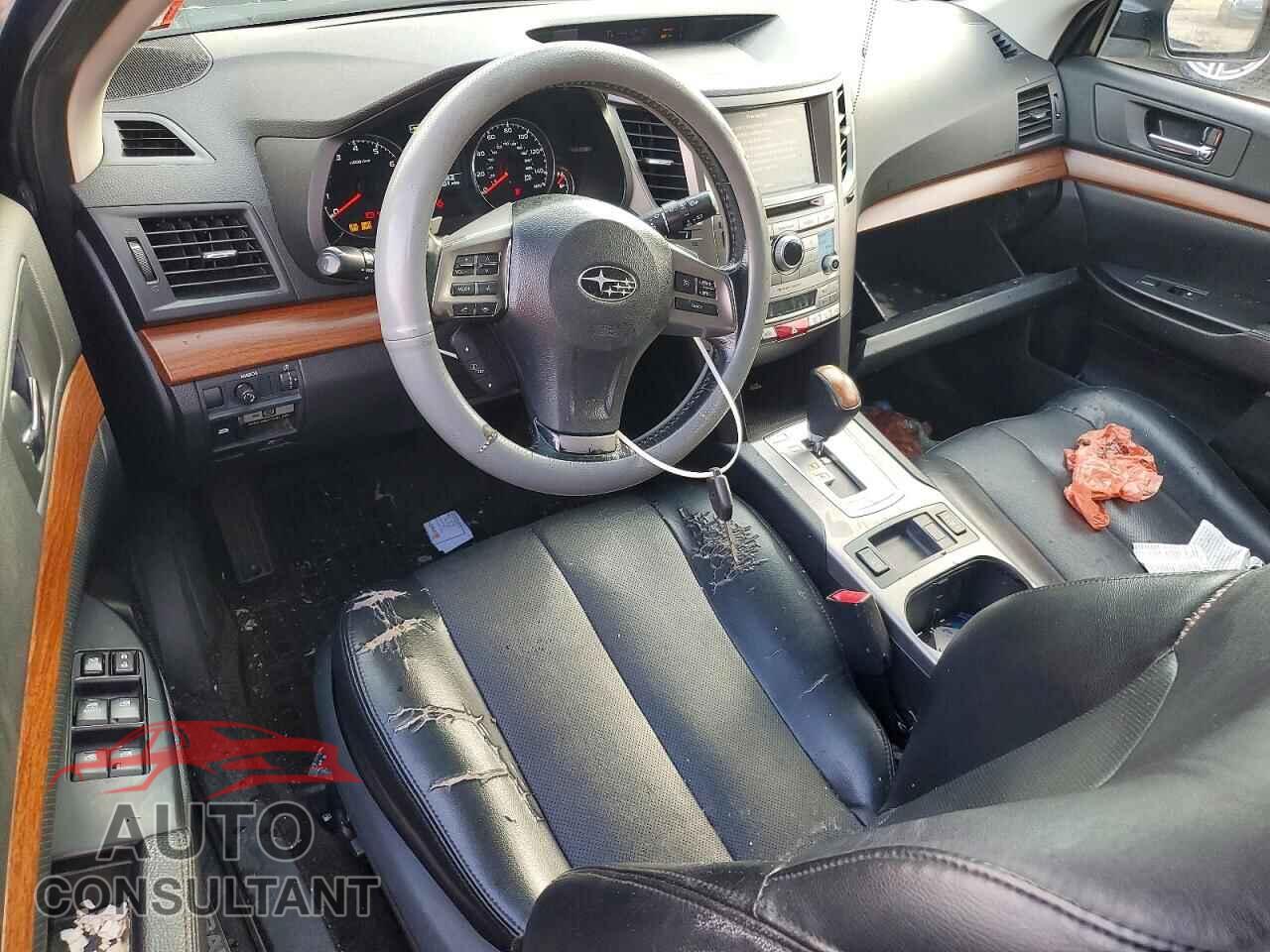 SUBARU OUTBACK 2014 - 4S4BRBMC4E3201058
