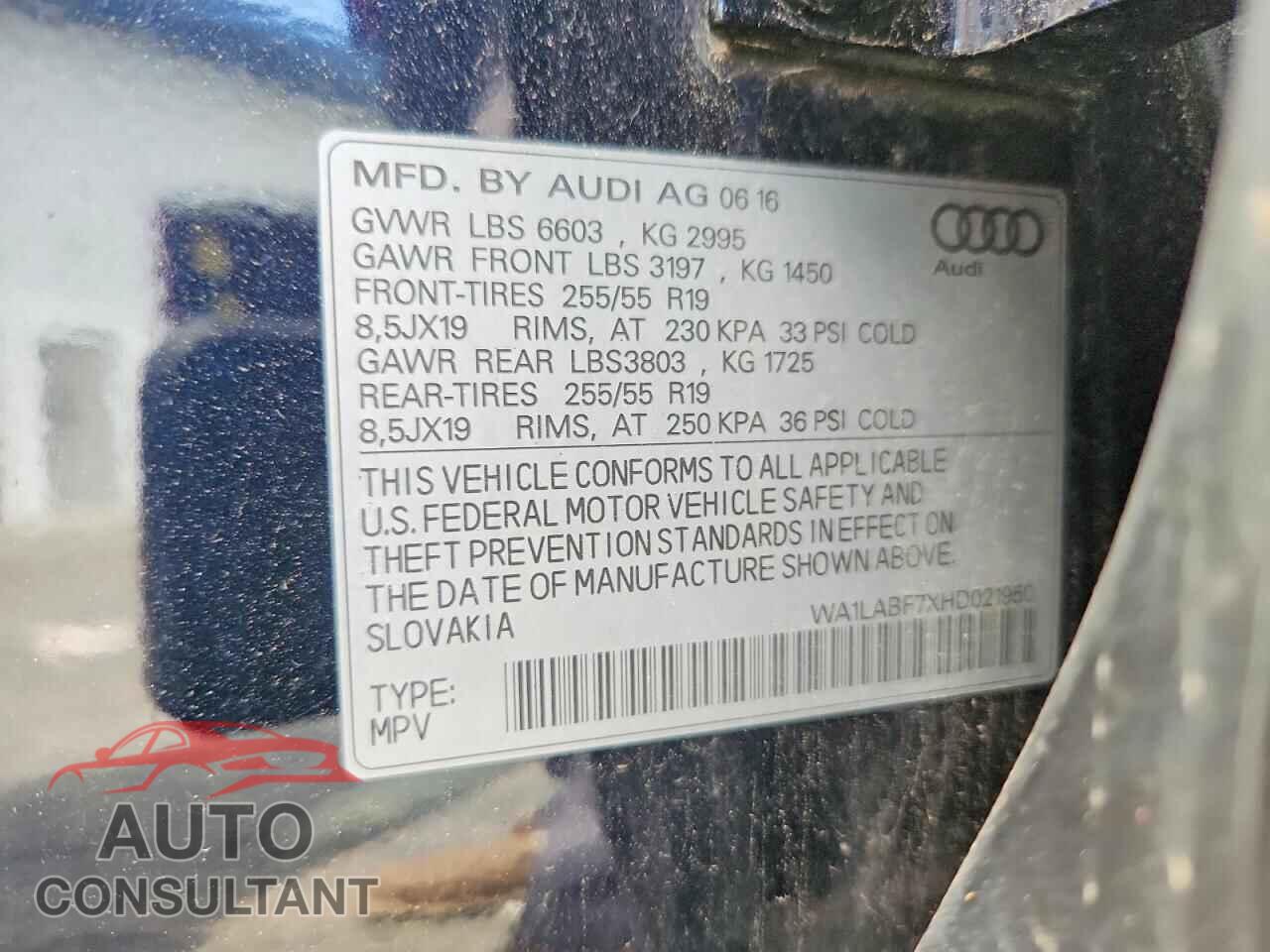AUDI Q7 2017 - WA1LABF7XHD021950