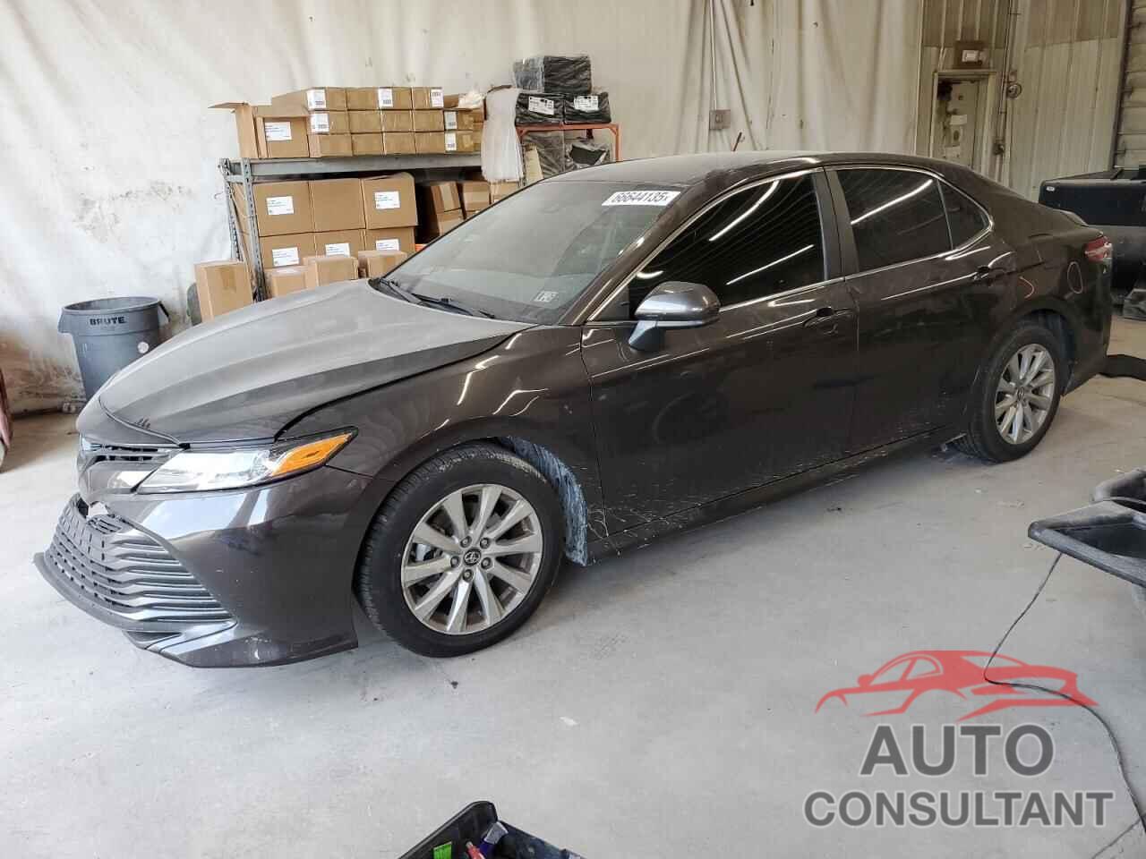 TOYOTA CAMRY 2018 - 4T1B11HKXJU650199