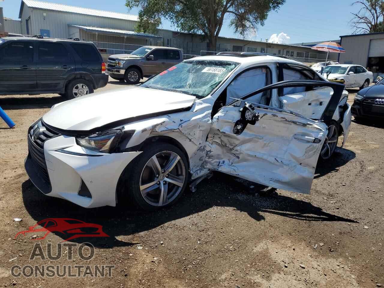 LEXUS IS 2017 - JTHBA1D29H5056099