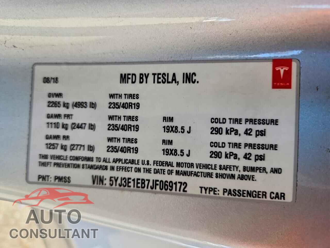 TESLA MODEL 3 2018 - 5YJ3E1EB7JF069172