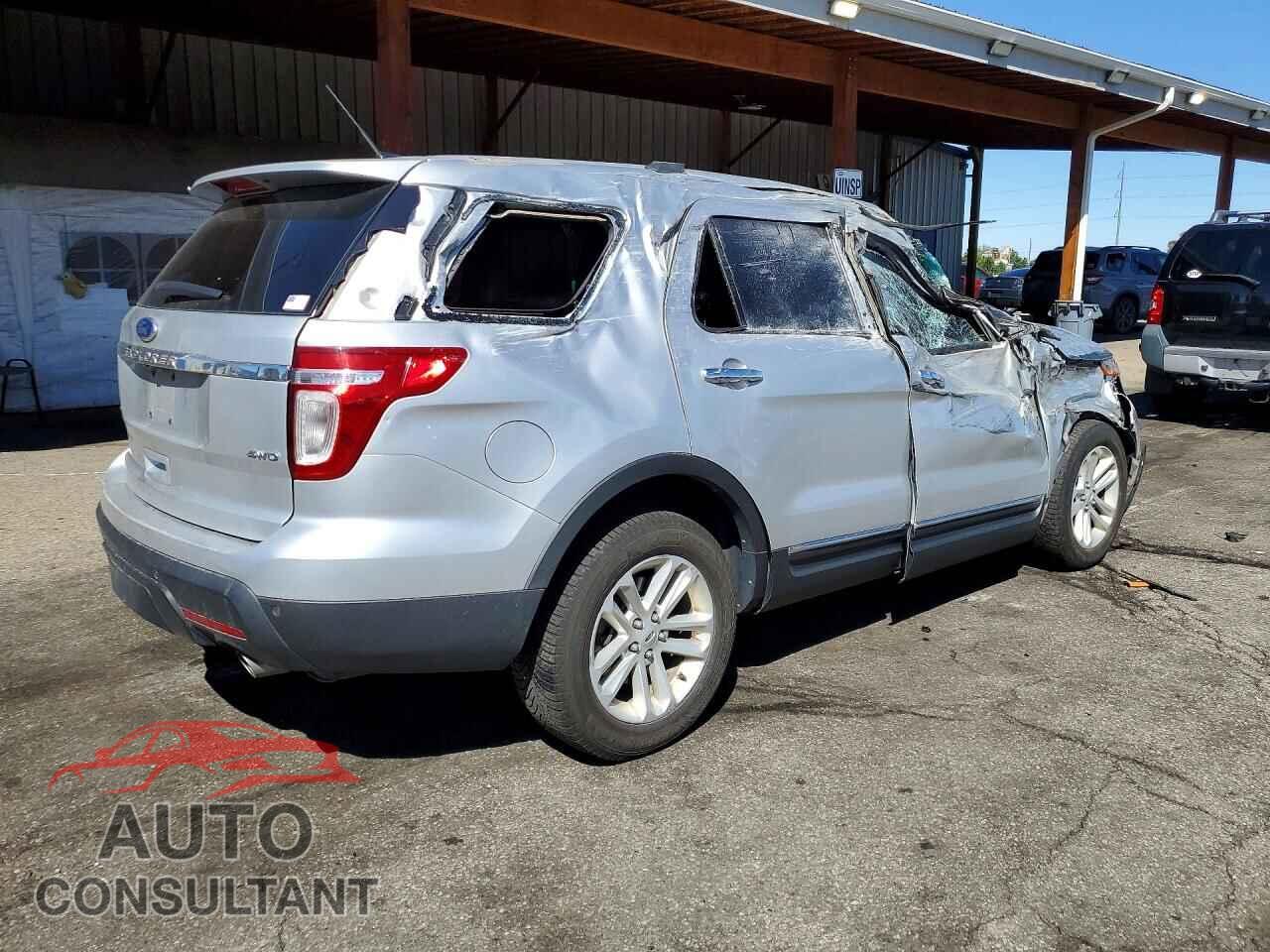 FORD EXPLORER 2012 - 1FMHK8D82CGA17157