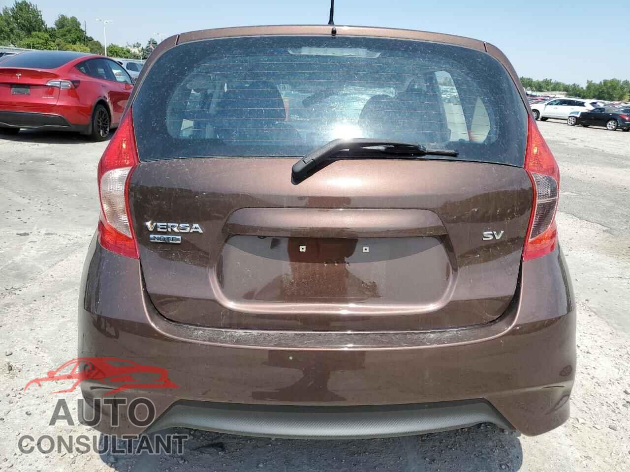 NISSAN VERSA 2017 - 3N1CE2CP2HL374582