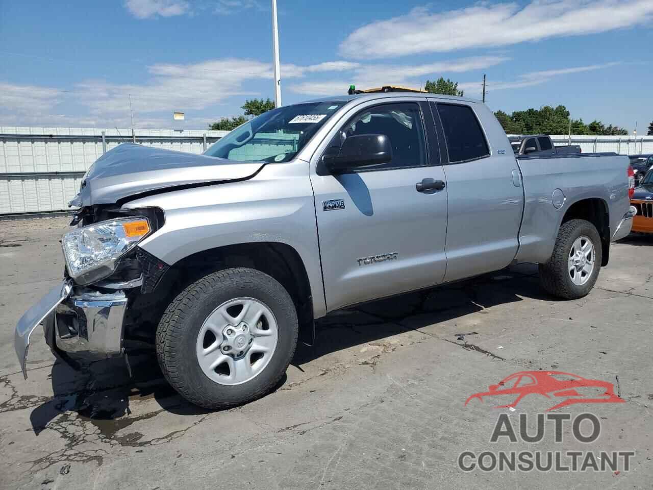 TOYOTA TUNDRA 2016 - 5TFUW5F13GX557029