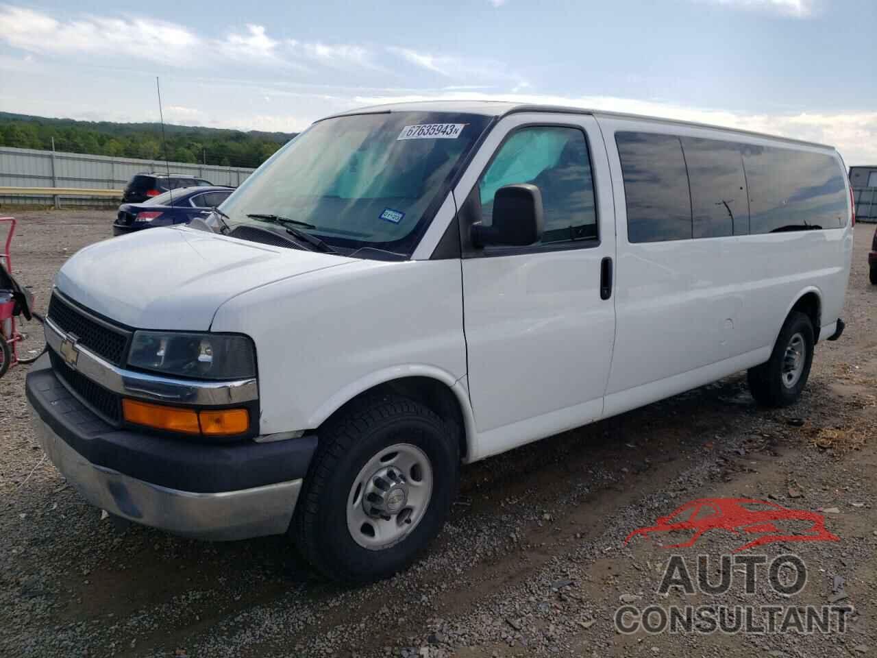 CHEVROLET EXPRESS 2016 - 1GAZGPFG1G1289158