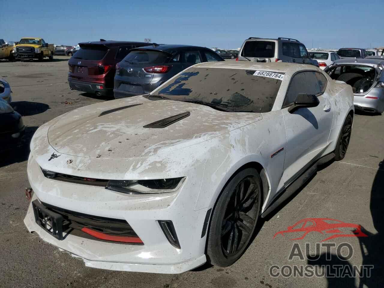 CHEVROLET CAMARO 2018 - 1G1FD1RX6J0185802