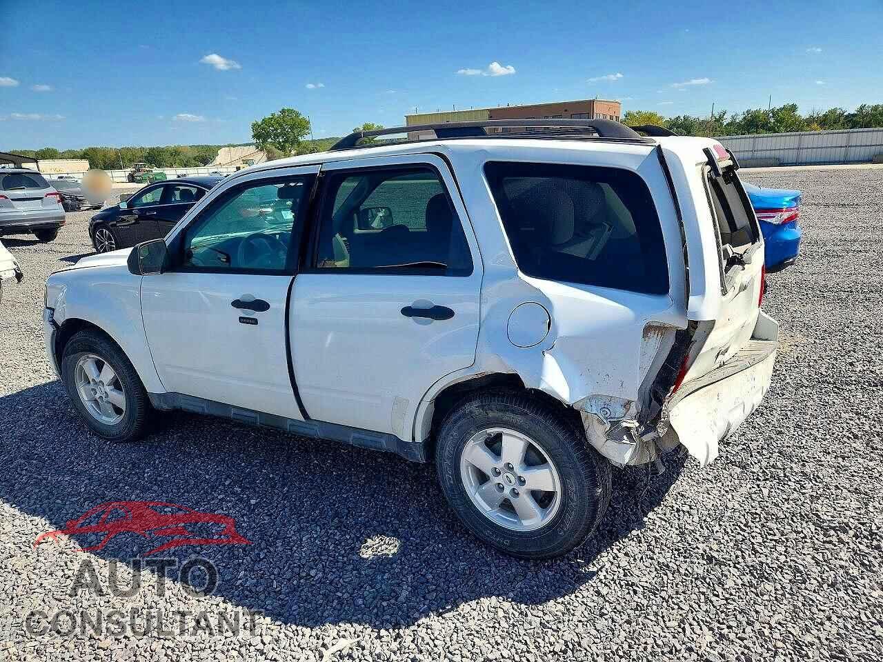 FORD ESCAPE 2011 - 1FMCU9D77BKC12751