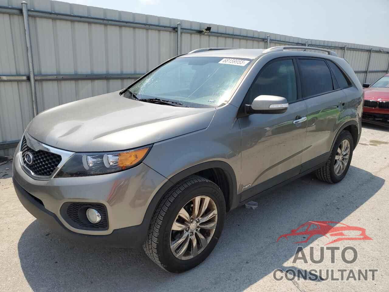 KIA SORENTO 2011 - 5XYKUDA14BG090181