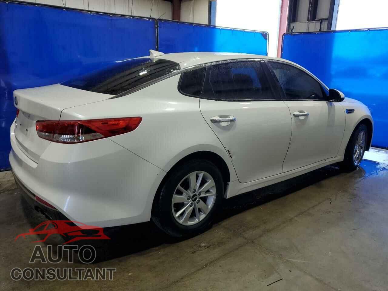 KIA OPTIMA 2016 - KNAGT4L33G5072999
