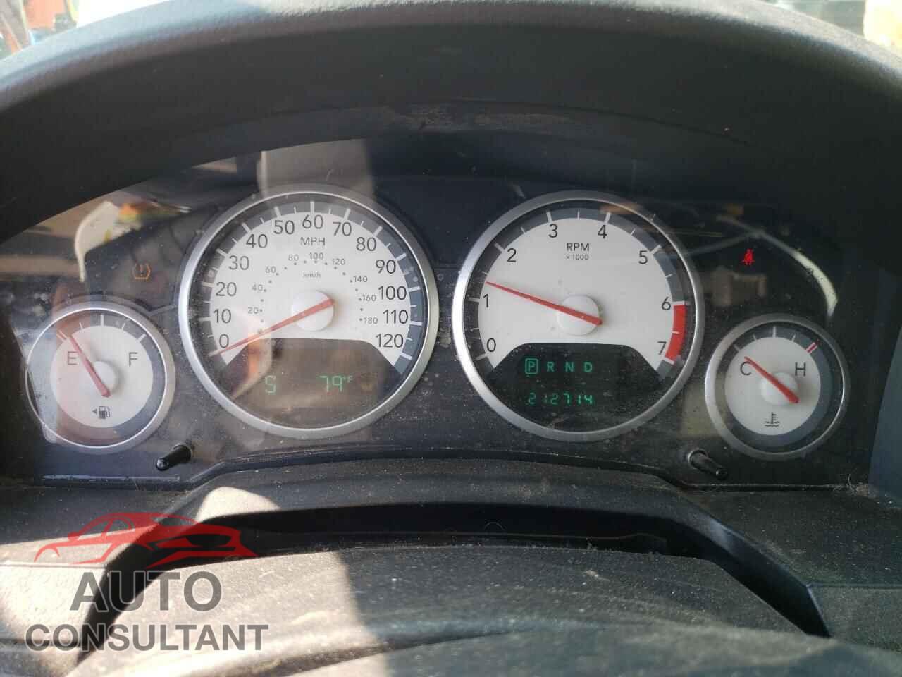 DODGE CARAVAN 2010 - 2D4RN5D14AR201967