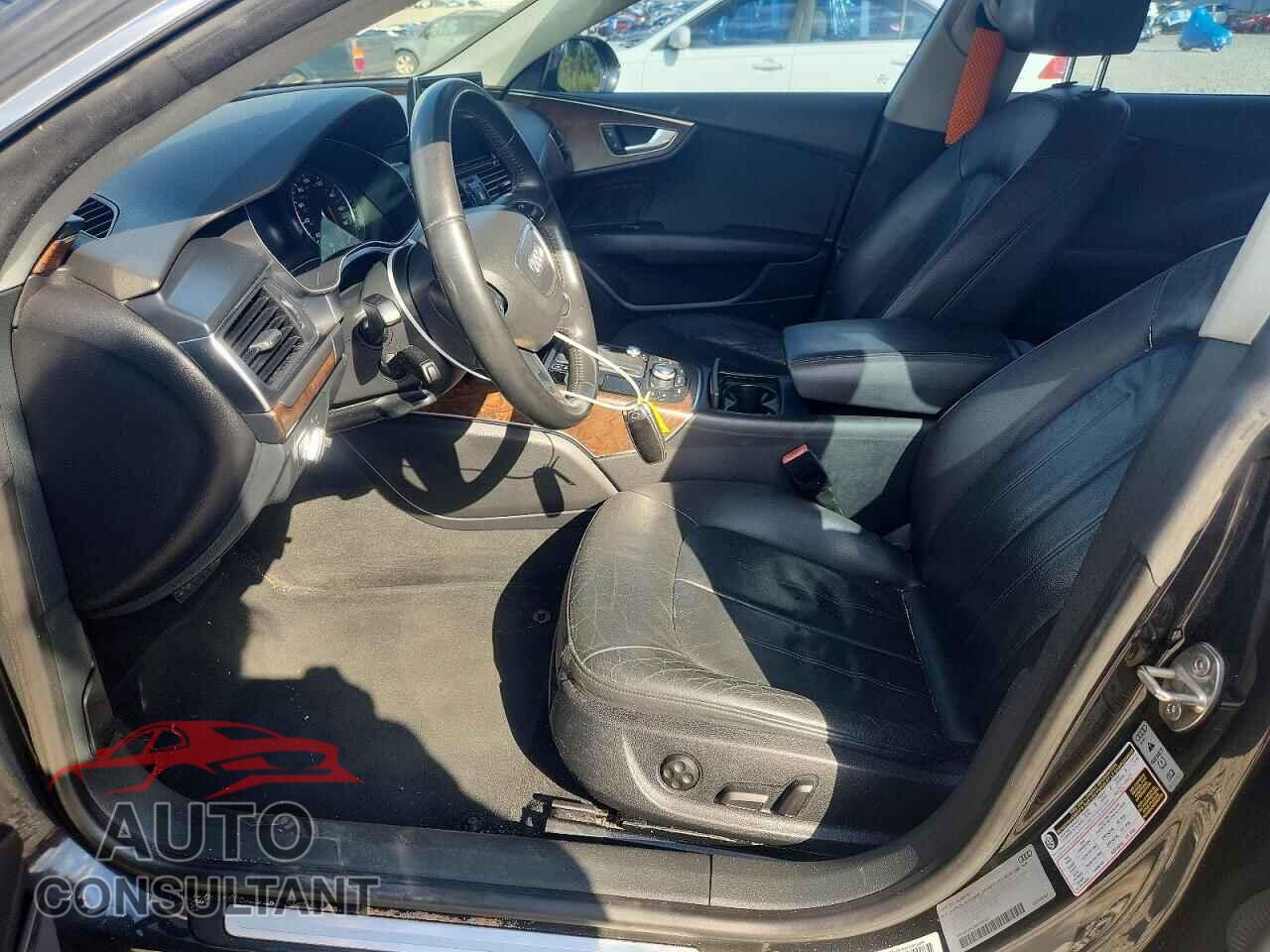 AUDI A7 2014 - WAUWGAFC8EN143041