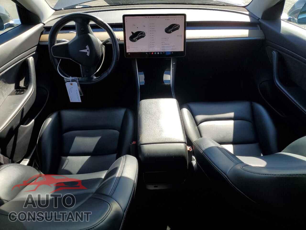 TESLA MODEL 3 2019 - 5YJ3E1EB0KF389192