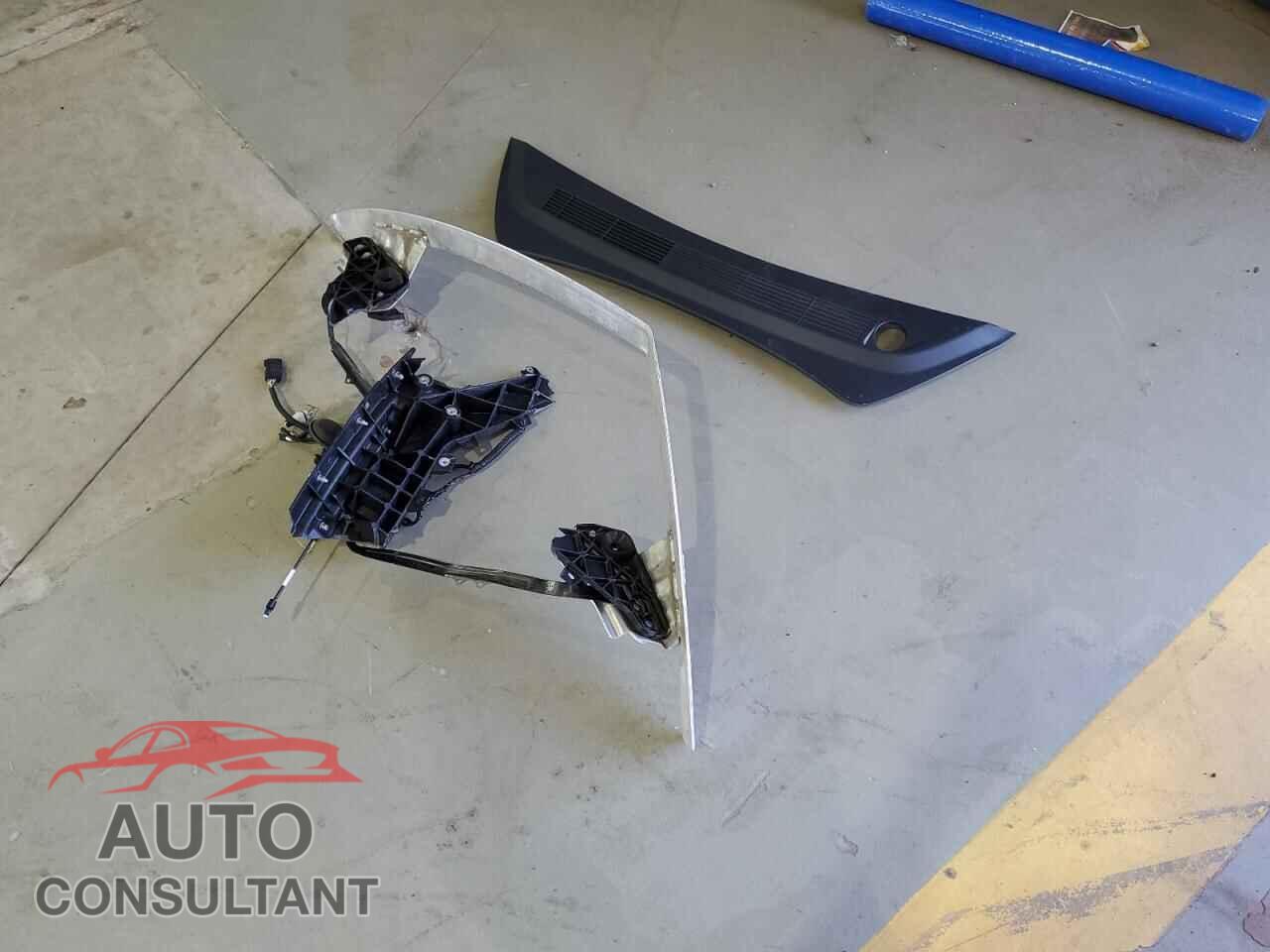 TESLA MODEL 3 2023 - 5YJ3E1EA5PF510801