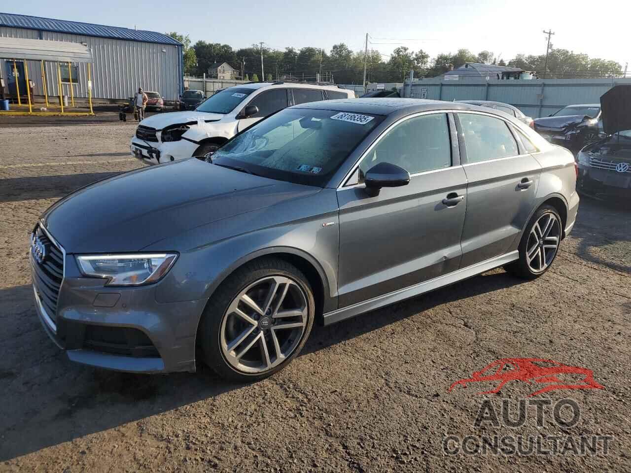 AUDI A3 2018 - WAUJ8GFF2J1008630