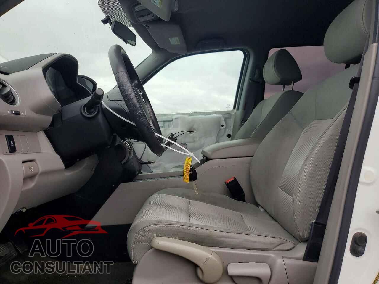 HONDA PILOT 2014 - 5FNYF4H21EB022158