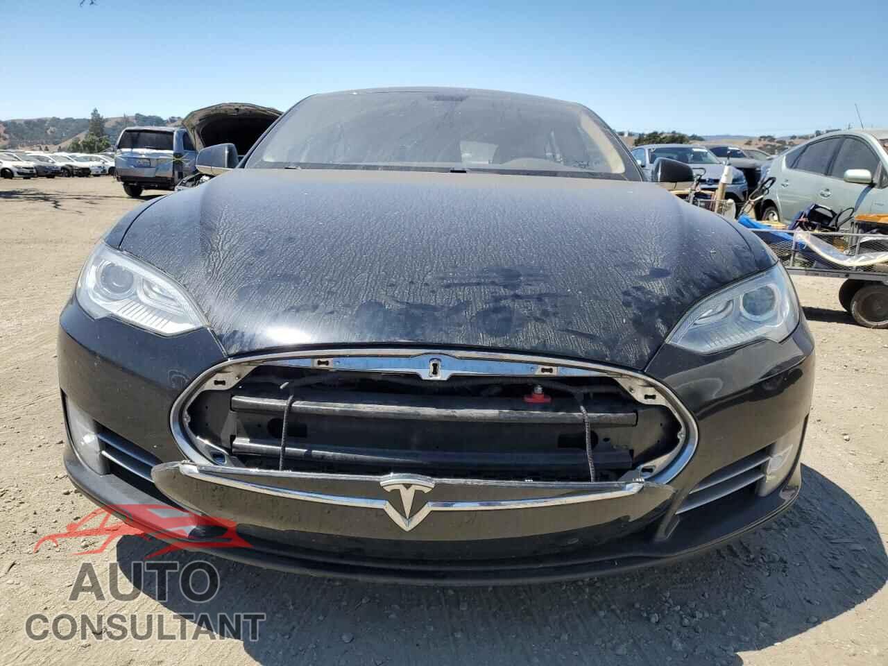 TESLA MODEL S 2013 - 5YJSA1DP7DFP07221