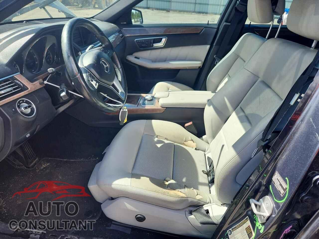 MERCEDES-BENZ E-CLASS 2013 - WDDHF5KB7DA735142