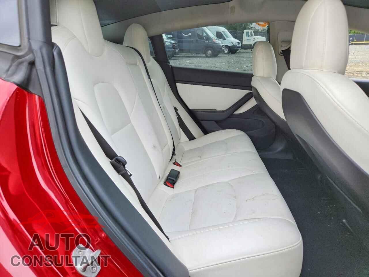 TESLA MODEL 3 2019 - 5YJ3E1EB9KF454928