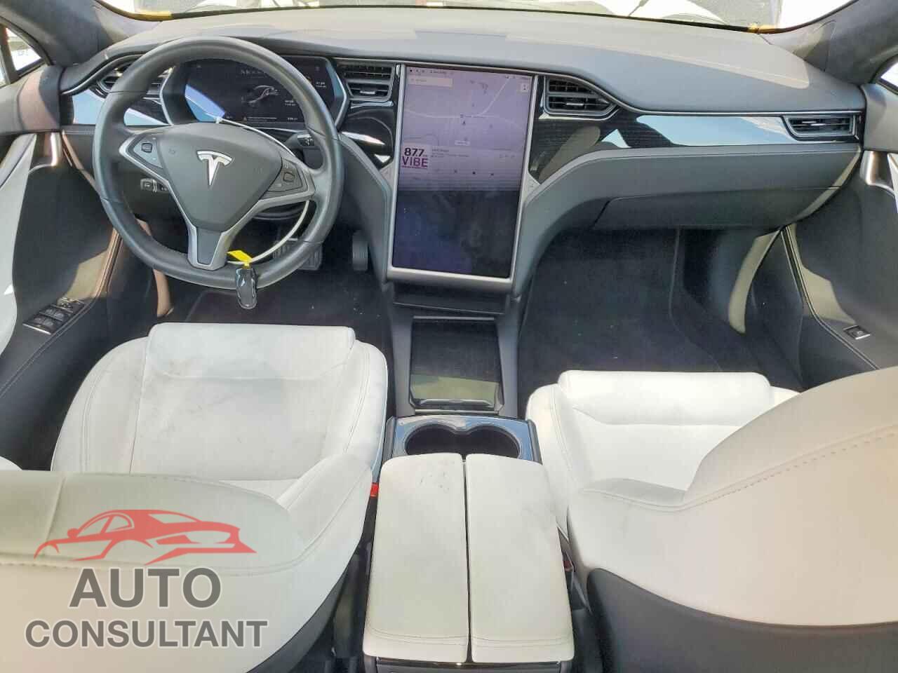 TESLA MODEL S 2021 - 5YJSA1E2XMF426047