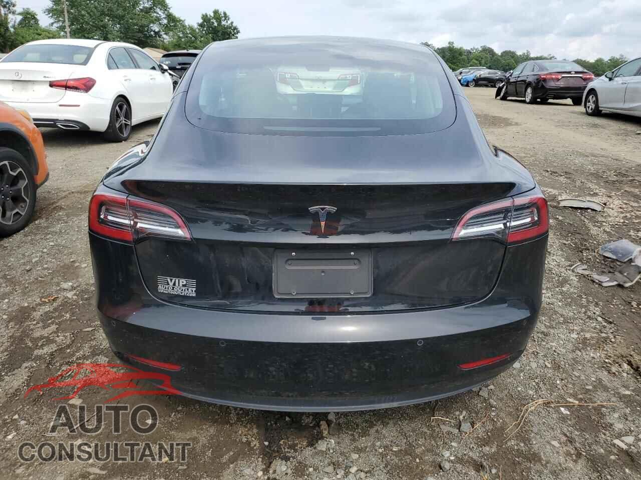 TESLA MODEL 3 2019 - 5YJ3E1EA1KF317022