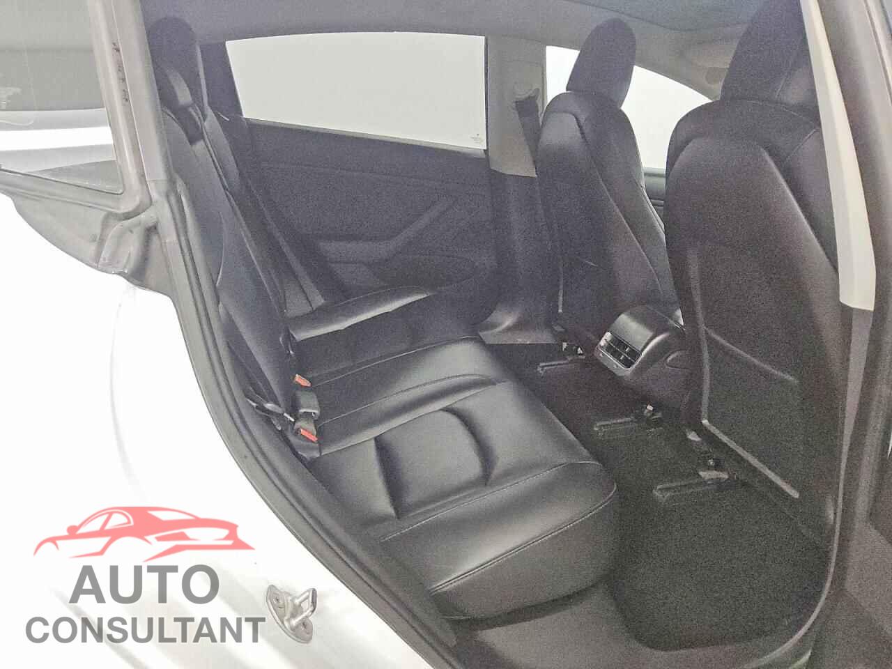 TESLA MODEL 3 2019 - 5YJ3E1EA6KF437897