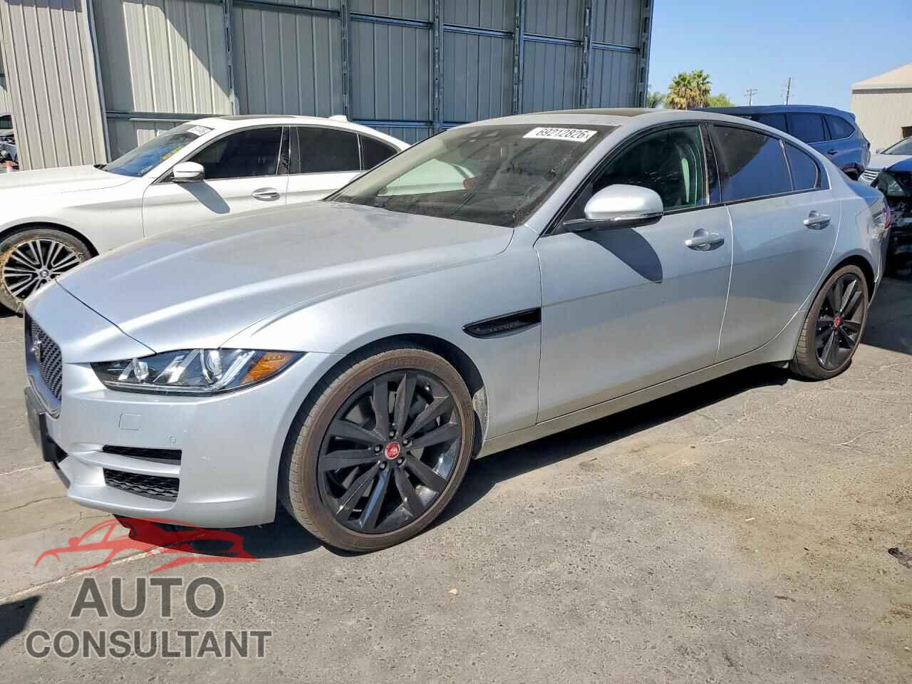 JAGUAR XE 2017 - SAJAE4BV6HA975440